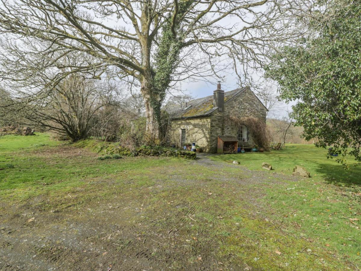 Villa Beudy Dolpebyll Llangadfan Esterno foto