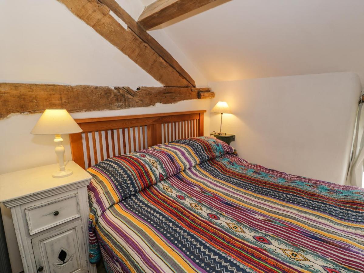 Villa Beudy Dolpebyll Llangadfan Esterno foto