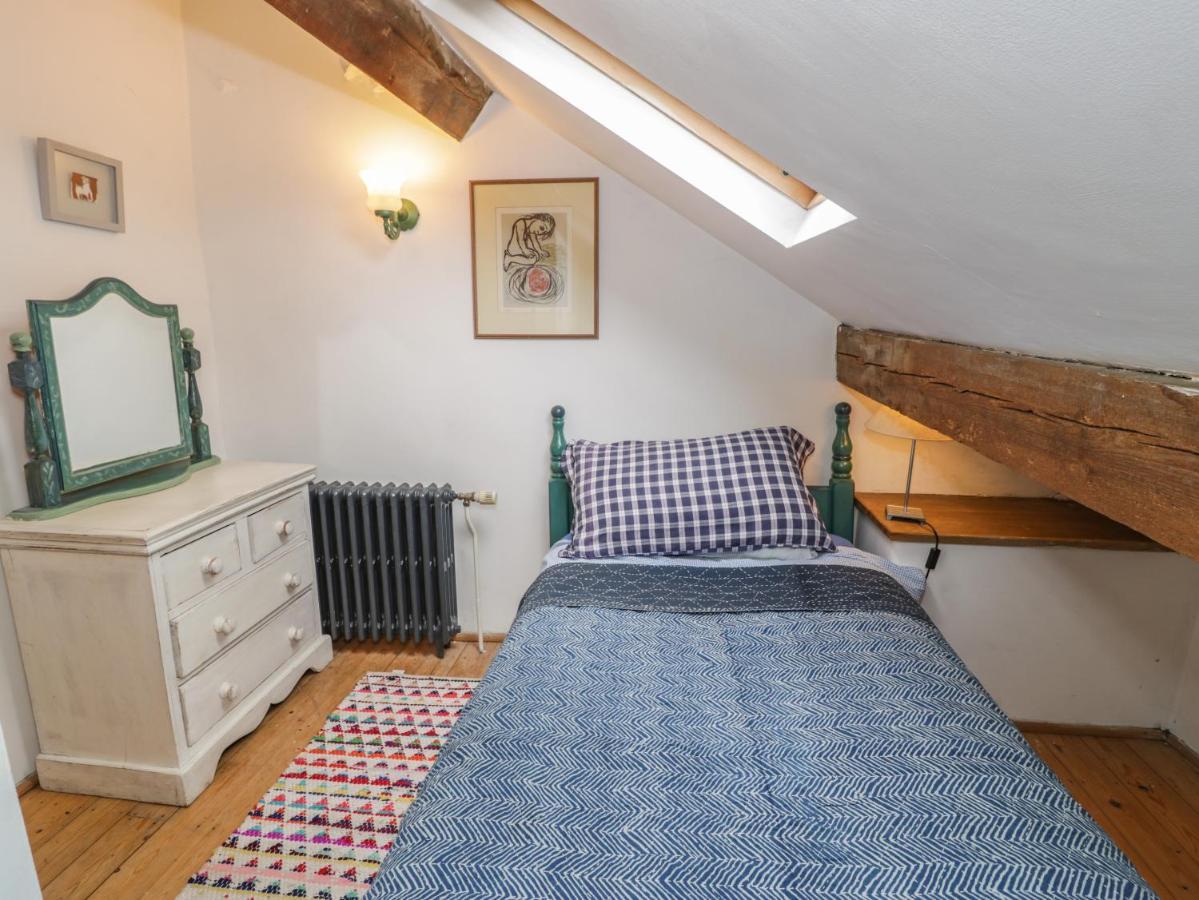 Villa Beudy Dolpebyll Llangadfan Esterno foto