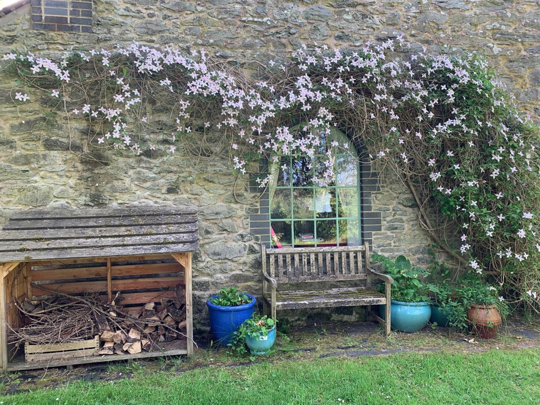 Villa Beudy Dolpebyll Llangadfan Esterno foto